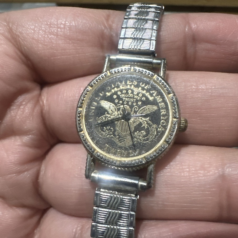 Working Vintage USA Twenty Coin Black Dial Stretch Band Ladies Watch 23mm Fit 7"
